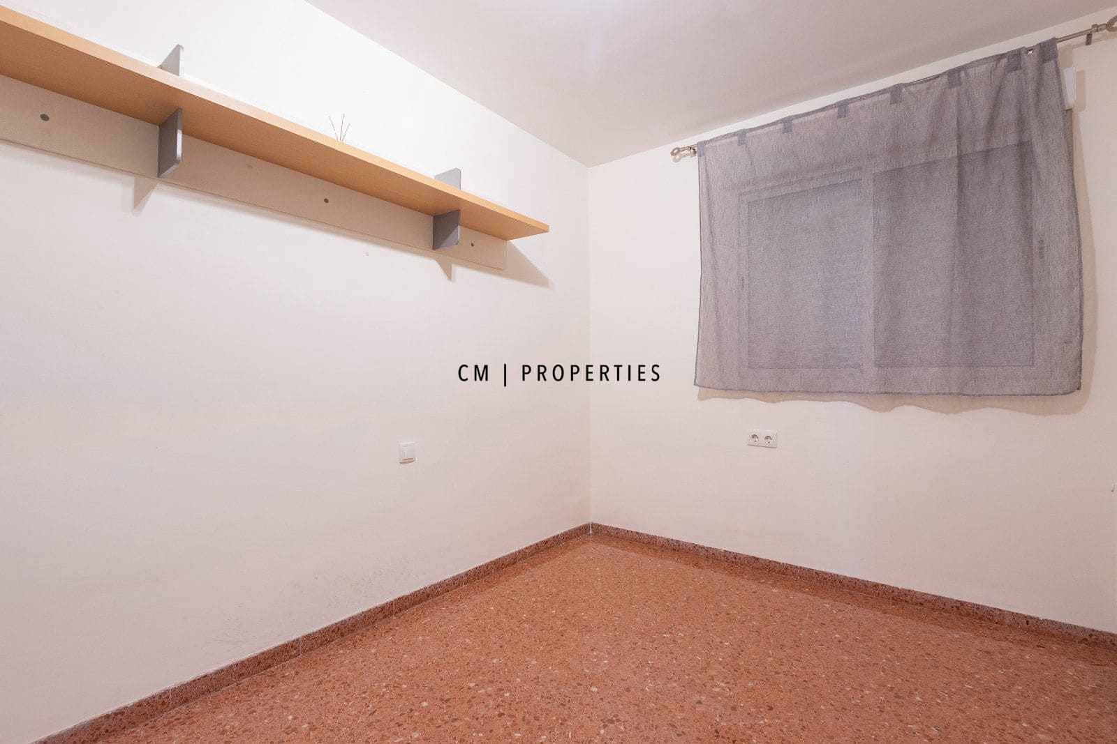 4 sypialnia Mieszkanie do wynajęcia w Miasto Walencja - 1 800 € (Ref: 9863718)