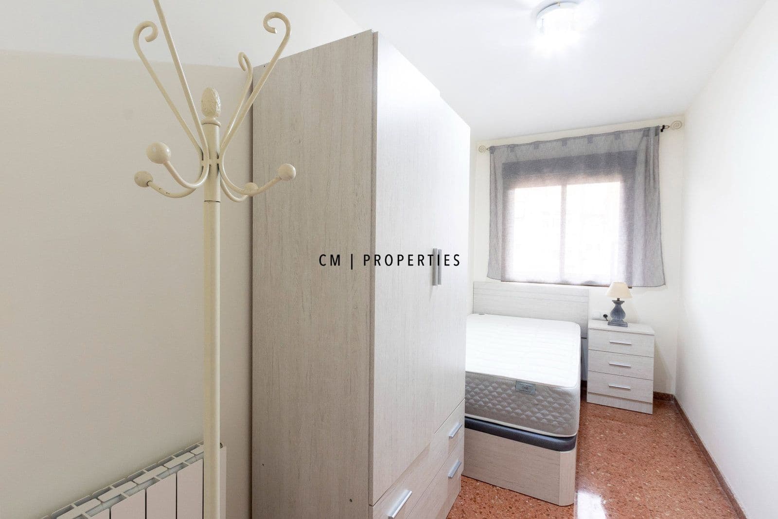 4 soverom Leilighet til leie i Valencia by - € 1 800 (Ref: 9863718)