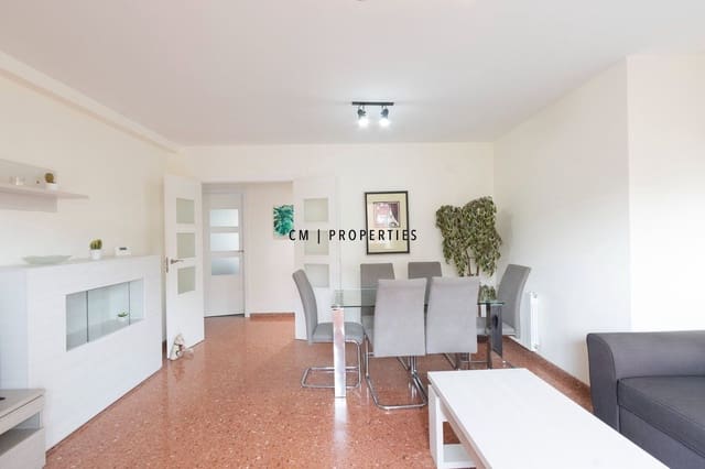 Piso de 4 habitaciones en Jesus, València ciudad en alquiler - 1.800 € (Ref: 9863718)