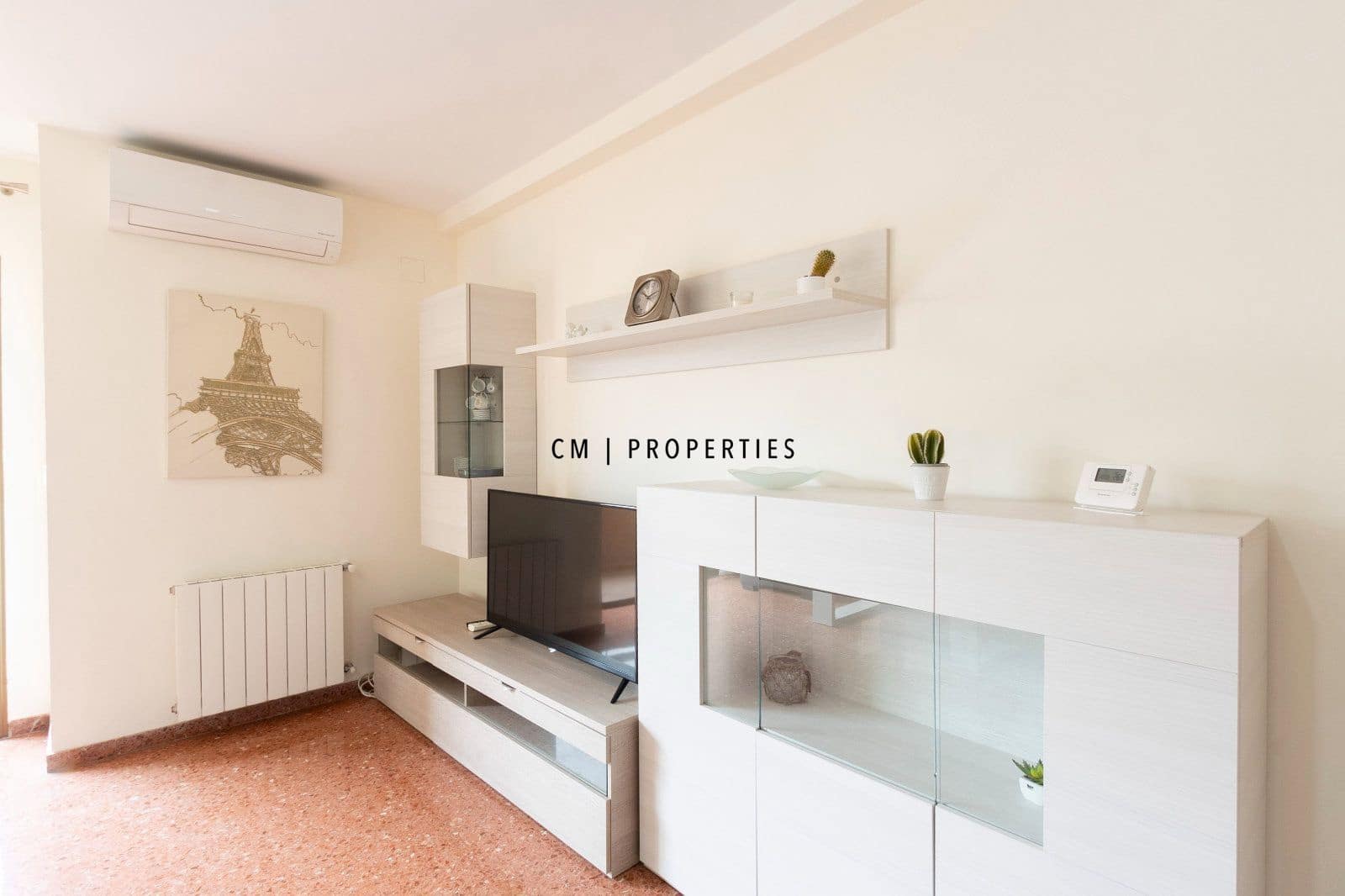 4 soverom Leilighet til leie i Valencia by - € 1 800 (Ref: 9863718)