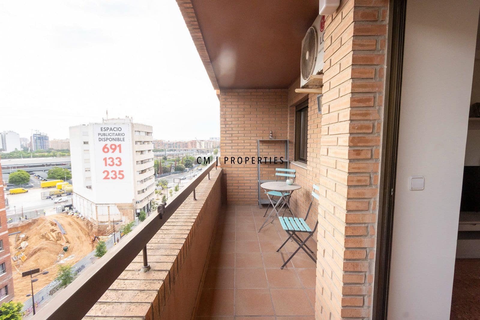 4 soverom Leilighet til leie i Valencia by - € 1 800 (Ref: 9863718)