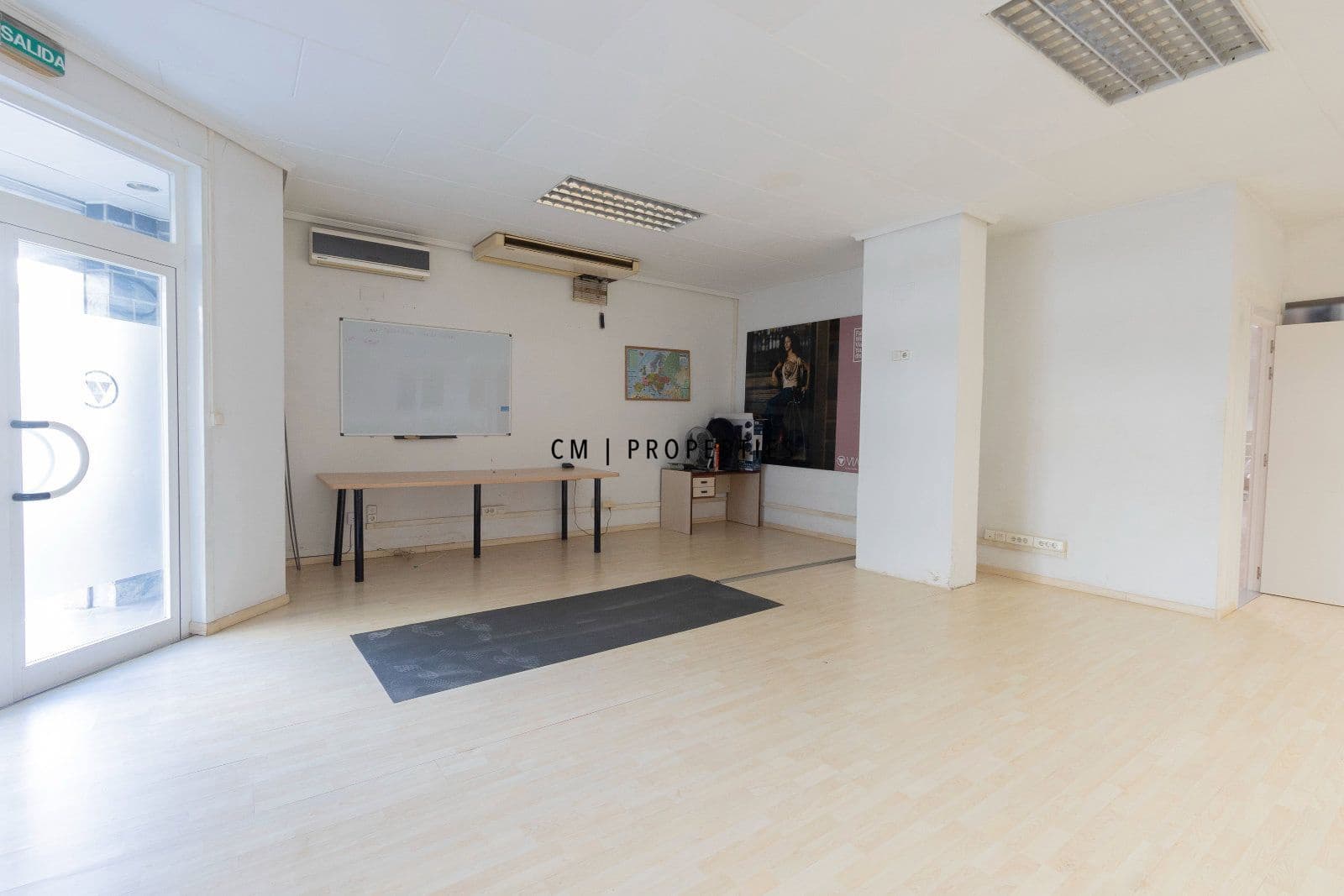 Kommersiell til salgs i Burjassot - € 150 000 (Ref: 9863719)