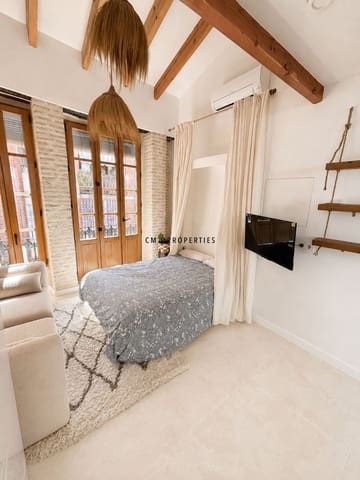 2 quarto Penthouse para arrendar em Valência cidade - 2 800 € (Ref: 9867457)
