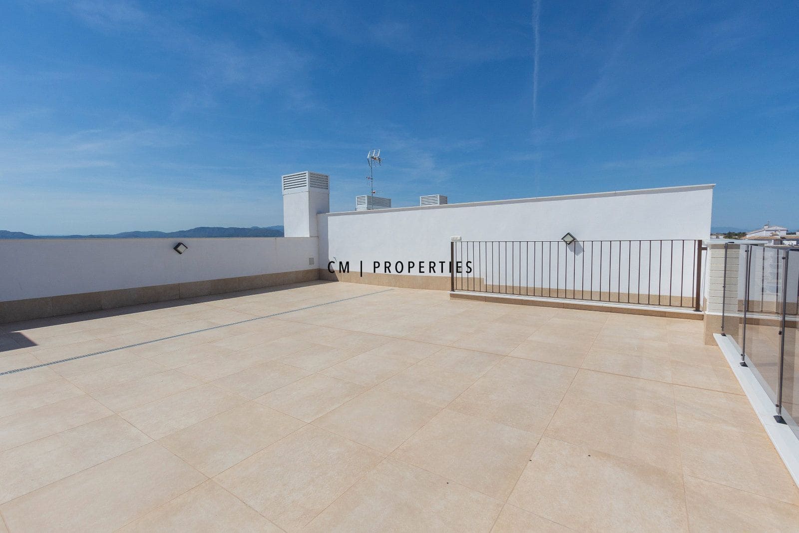 2 sypialnia Penthouse do wynajęcia w Sagunto / Sagunt z basenem garażem - 1 500 € (Ref: 9872400)