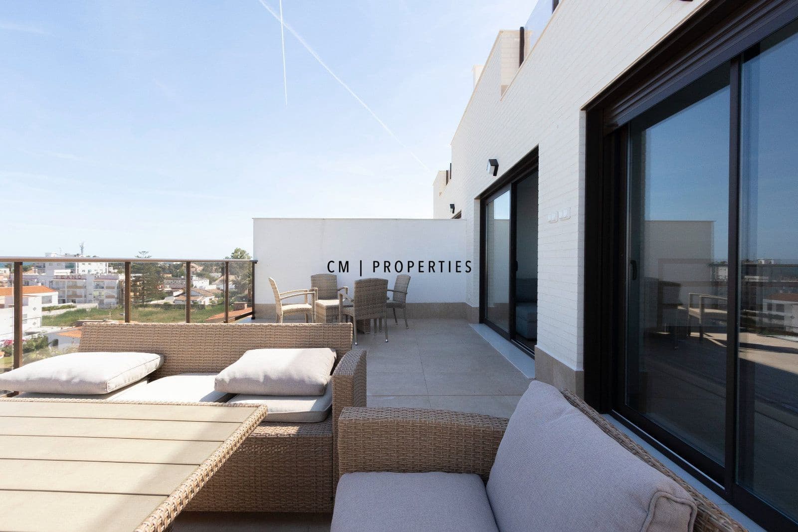 2 sypialnia Penthouse do wynajęcia w Sagunto / Sagunt z basenem garażem - 1 500 € (Ref: 9872400)