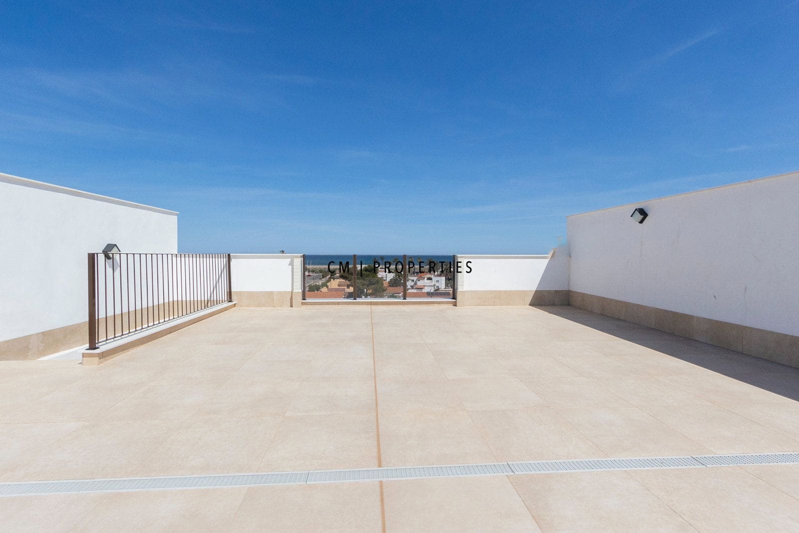 2 sypialnia Penthouse do wynajęcia w Sagunto / Sagunt z basenem garażem - 1 500 € (Ref: 9872400)