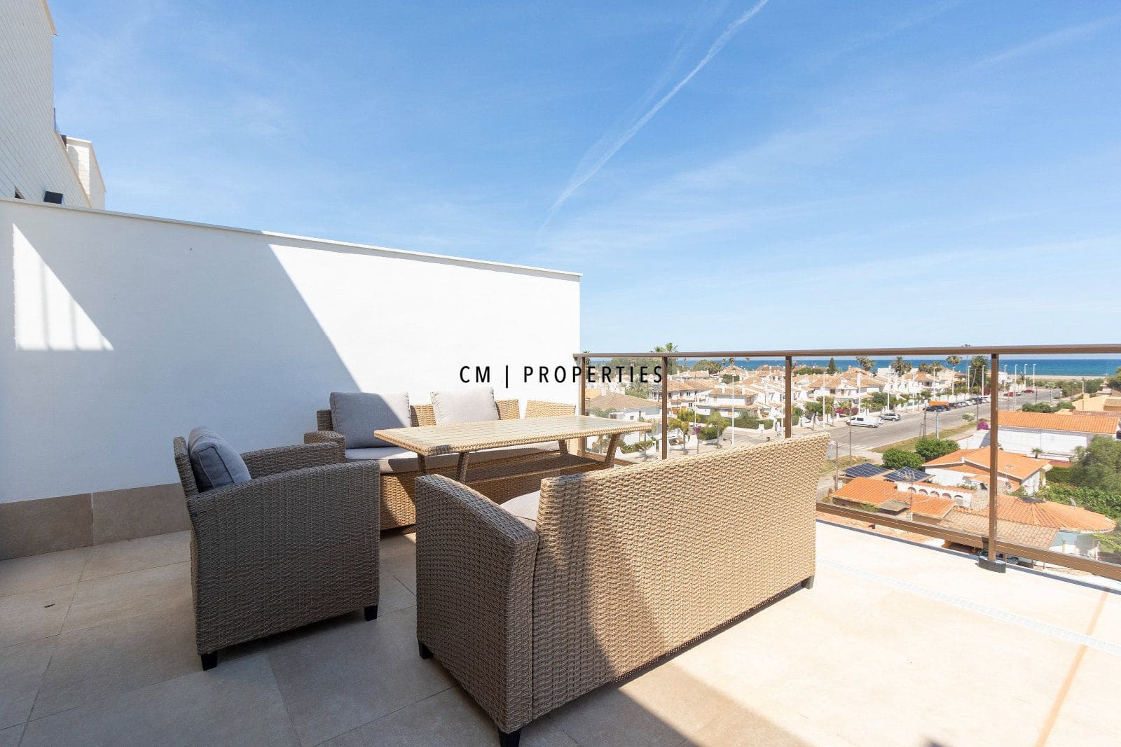 2 sypialnia Penthouse do wynajęcia w Sagunto / Sagunt z basenem garażem - 1 500 € (Ref: 9872400)