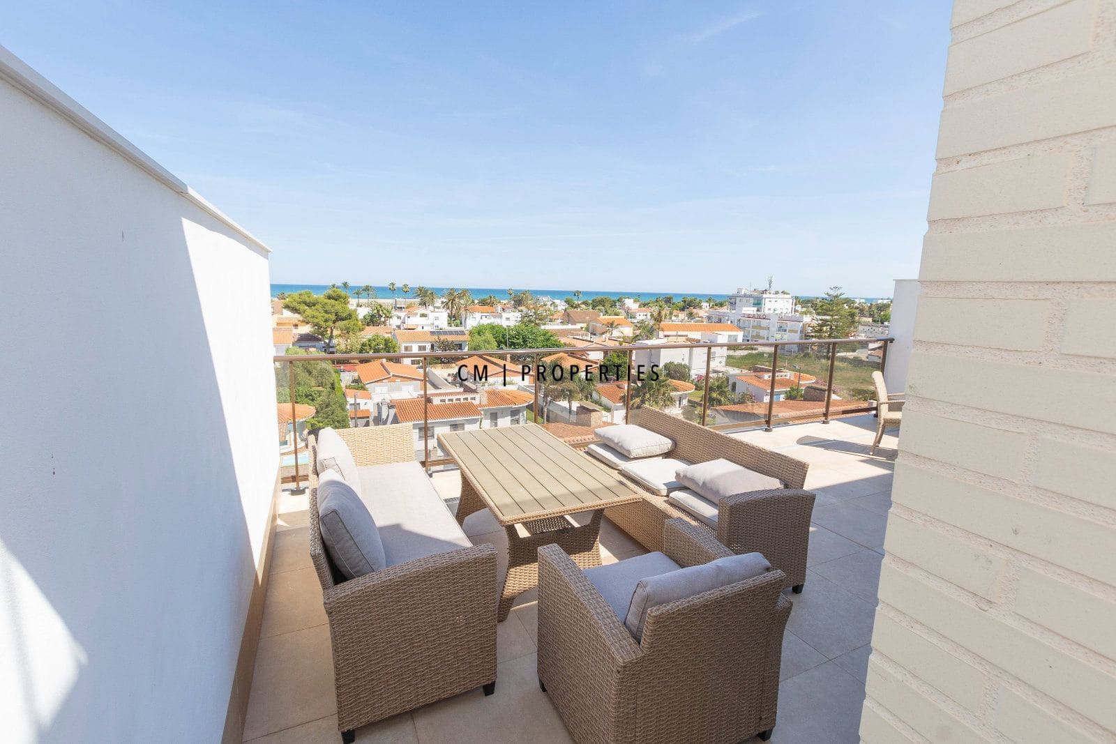 2 sypialnia Penthouse do wynajęcia w Sagunto / Sagunt z basenem garażem - 1 500 € (Ref: 9872400)