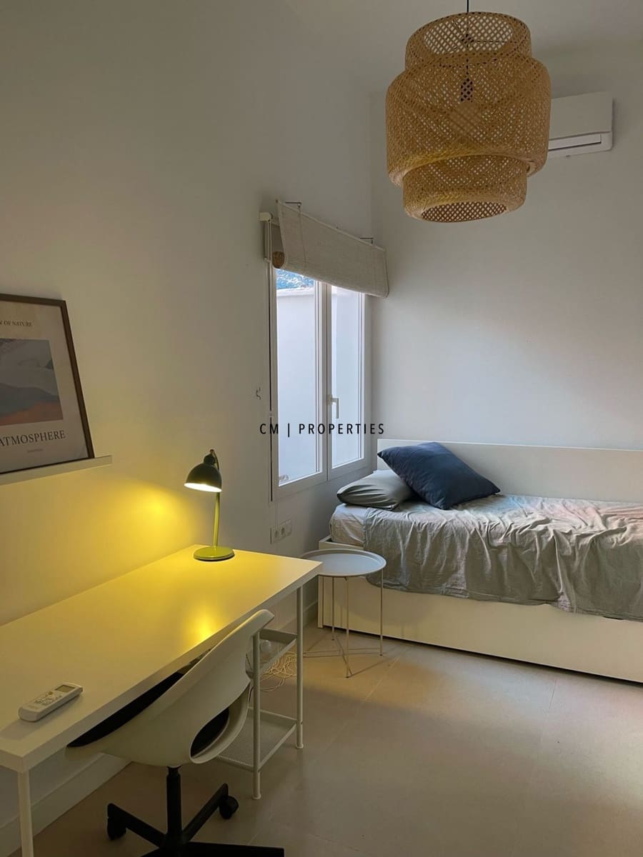 Piso de 2 habitaciones en València ciudad en alquiler - 2.000 € (Ref: 9873822)