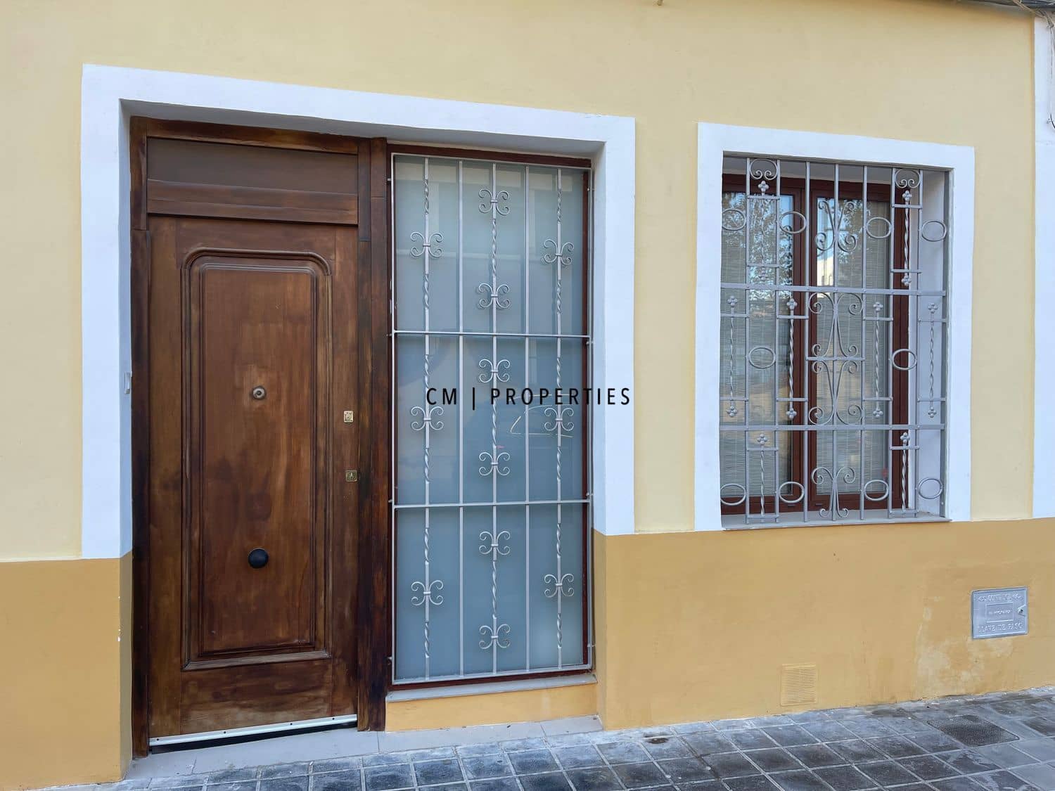 Piso de 2 habitaciones en València ciudad en alquiler - 2.000 € (Ref: 9873822)