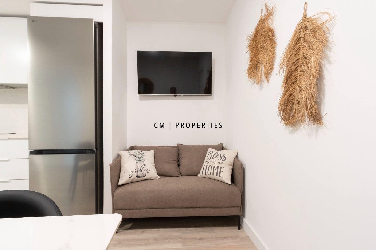Piso de 3 habitaciones en València ciudad en alquiler - 2.100 € (Ref: 9874182)