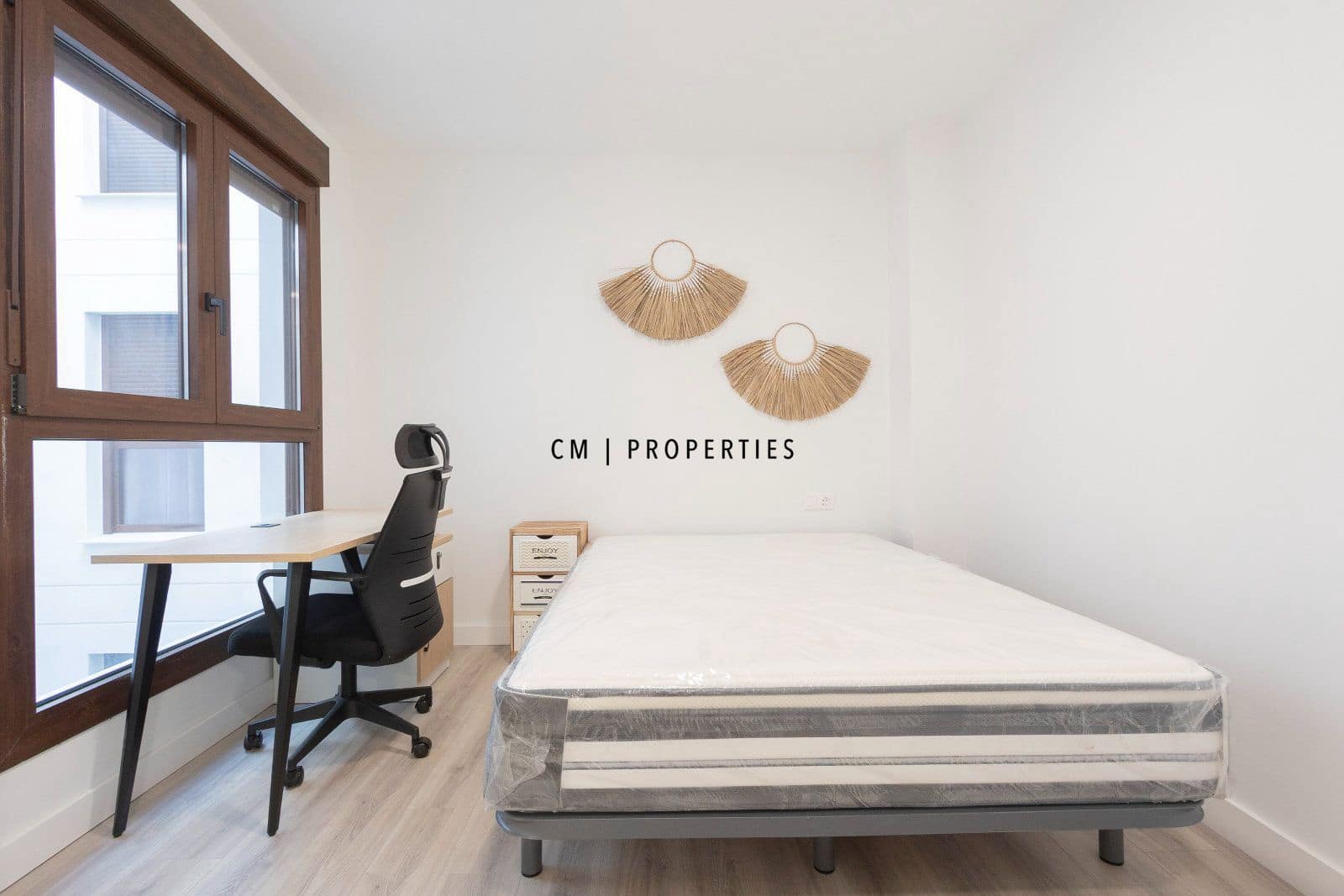 Piso de 3 habitaciones en València ciudad en alquiler - 2.100 € (Ref: 9874182)