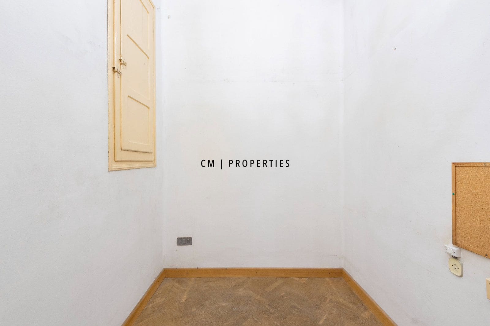 Piso de 4 habitaciones en València ciudad en venta - 480.000 € (Ref: 9876864)