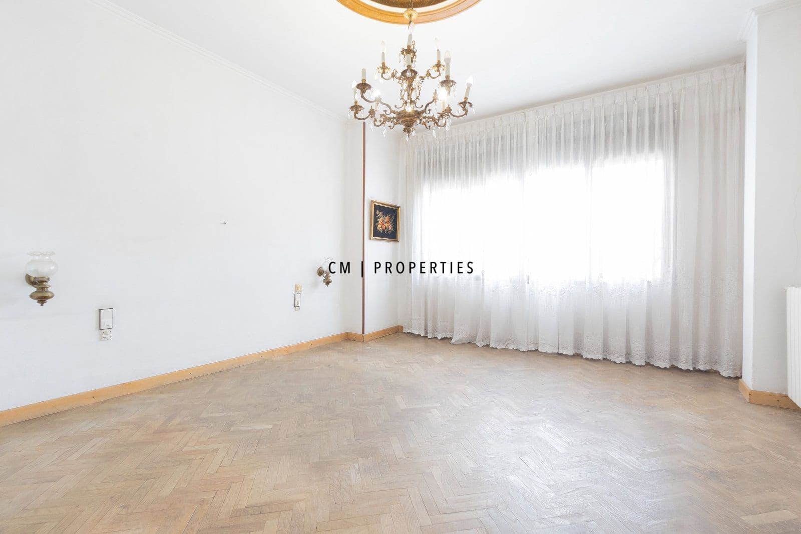 Piso de 4 habitaciones en València ciudad en venta - 480.000 € (Ref: 9876864)