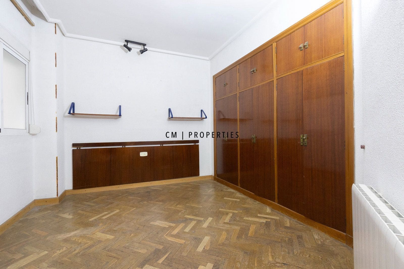 Piso de 4 habitaciones en València ciudad en venta - 480.000 € (Ref: 9876864)
