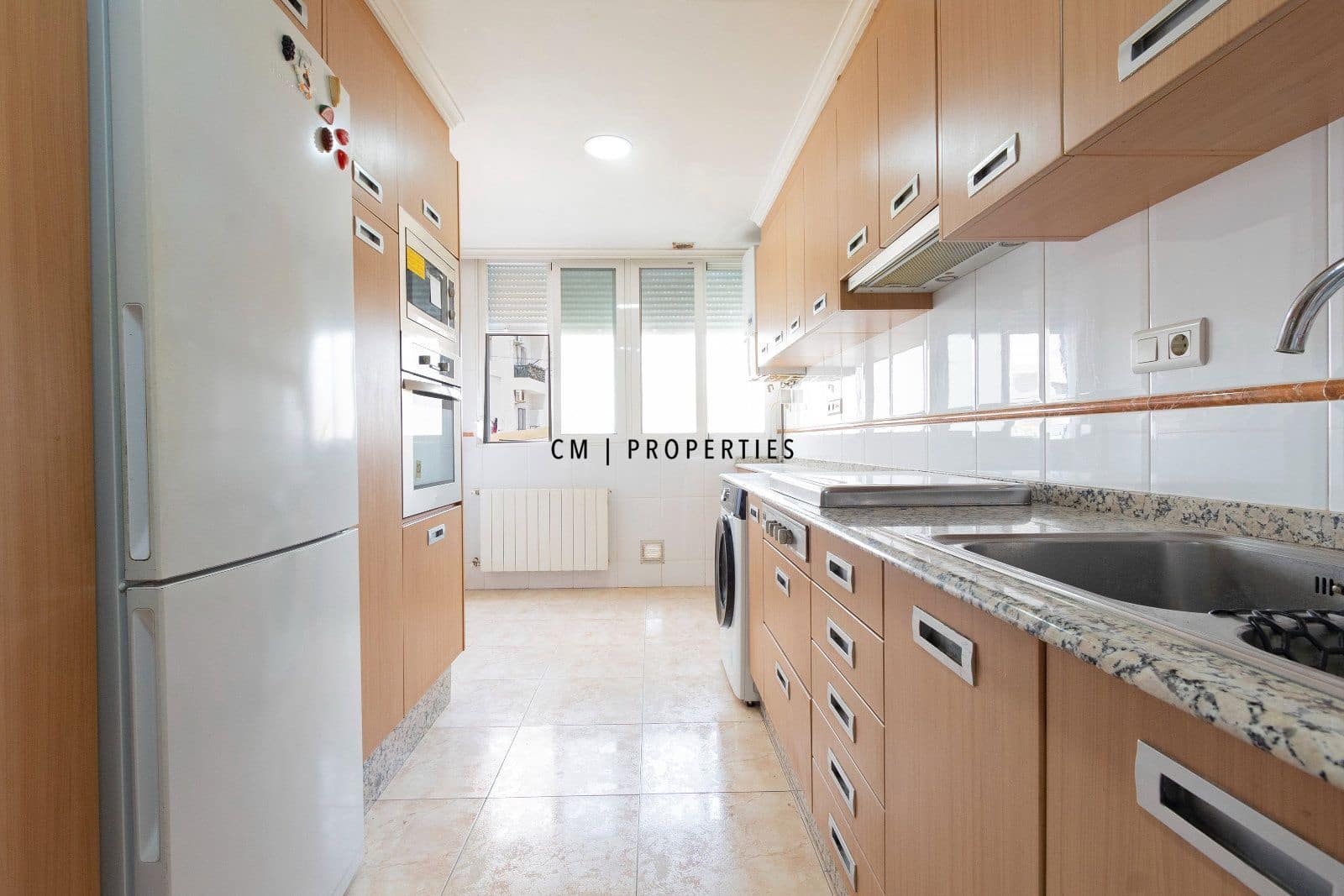 Piso de 4 habitaciones en València ciudad en venta - 480.000 € (Ref: 9876864)