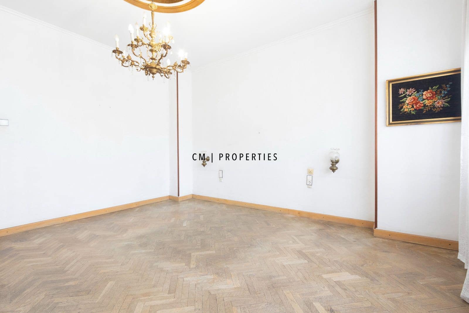 Piso de 4 habitaciones en València ciudad en venta - 480.000 € (Ref: 9876864)