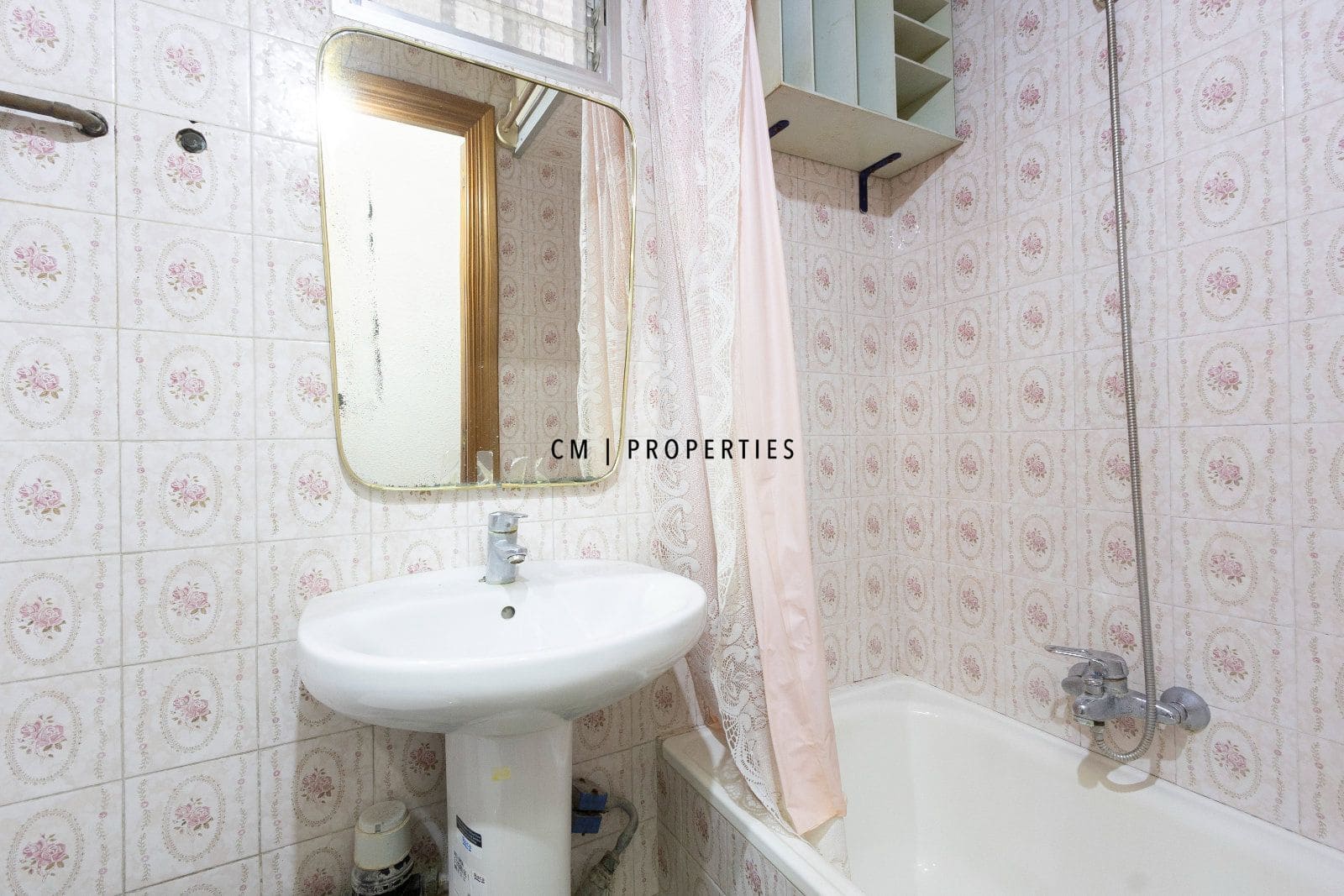 Piso de 4 habitaciones en València ciudad en venta - 480.000 € (Ref: 9876864)