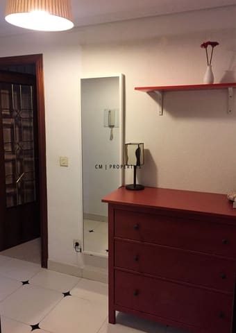 3 bedroom Flat for rent in El Pla del Real, Valencia city - € 1,700 (Ref: 9877115)