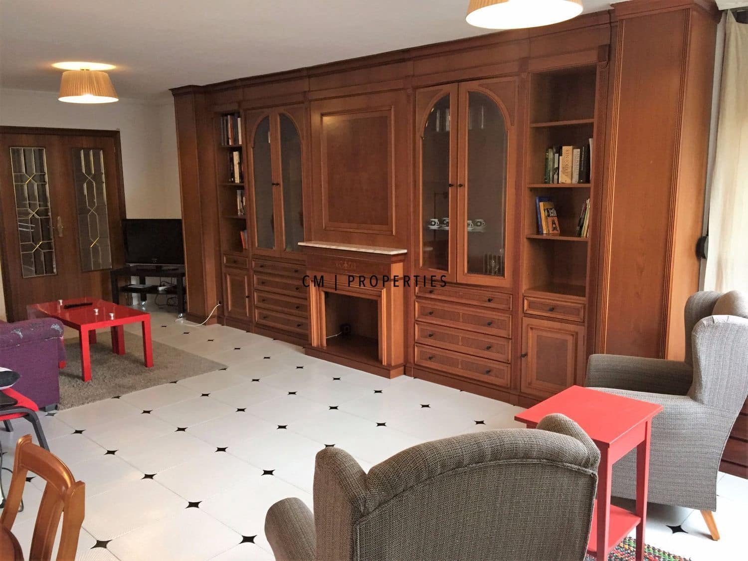 3 bedroom Flat for rent in Valencia city - € 1,700 (Ref: 9877115)