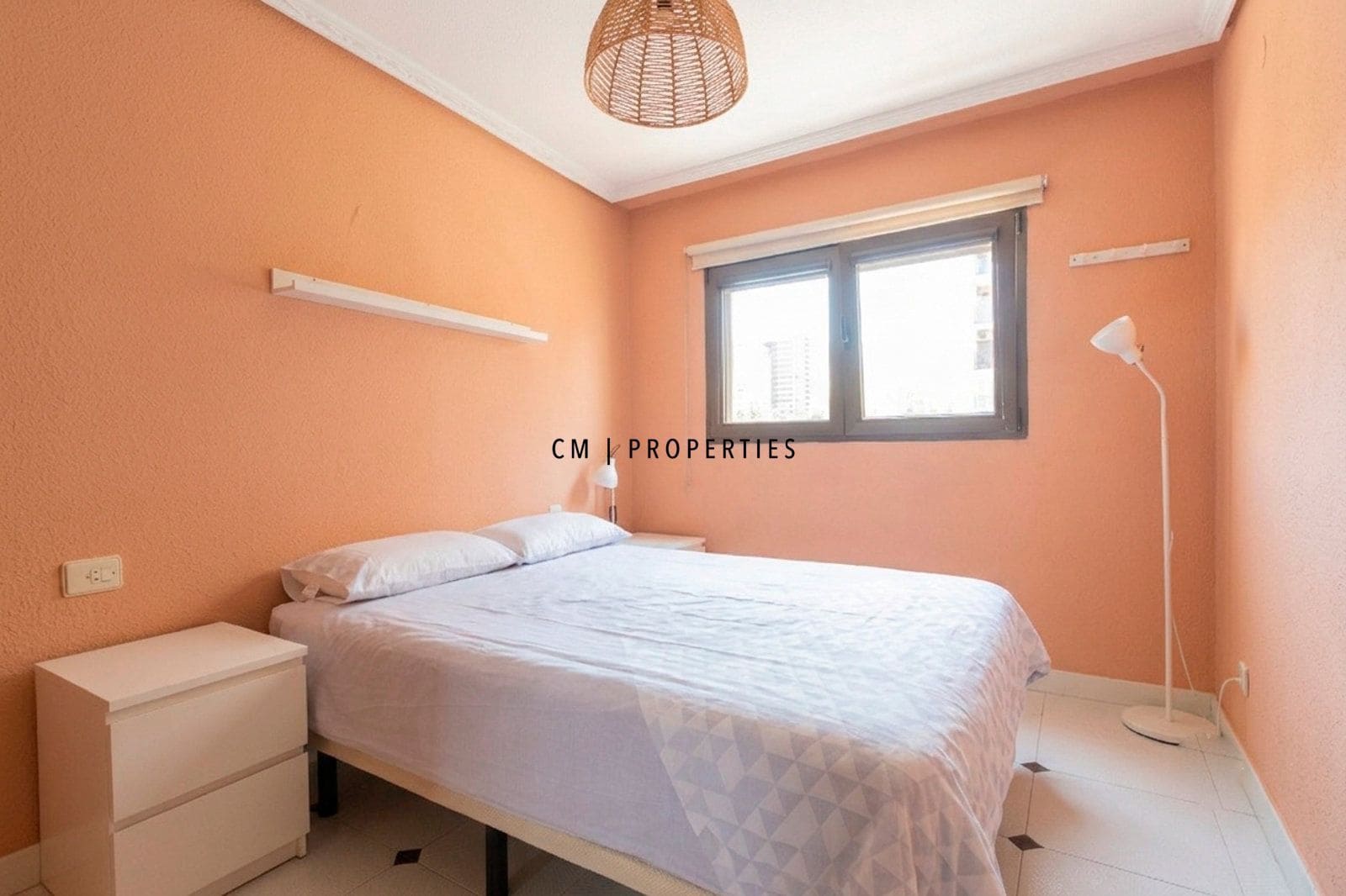 3 bedroom Flat for rent in Valencia city - € 1,600 (Ref: 9877115)
