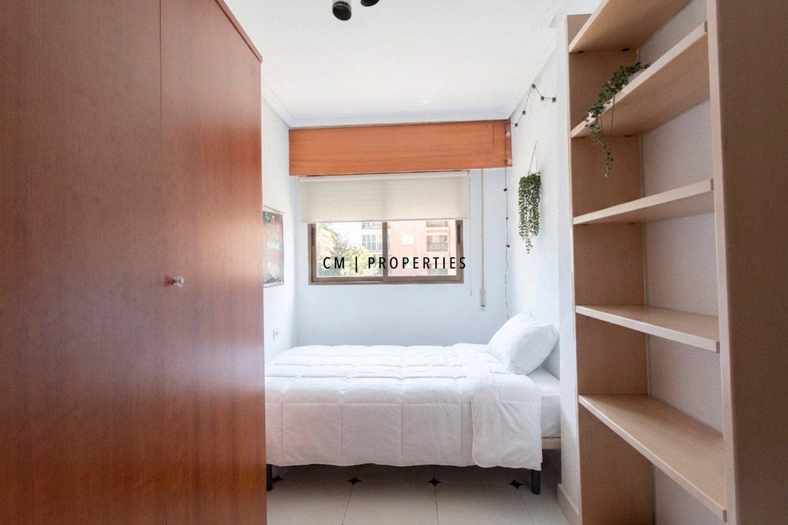 3 bedroom Flat for rent in Valencia city - € 1,600 (Ref: 9877115)