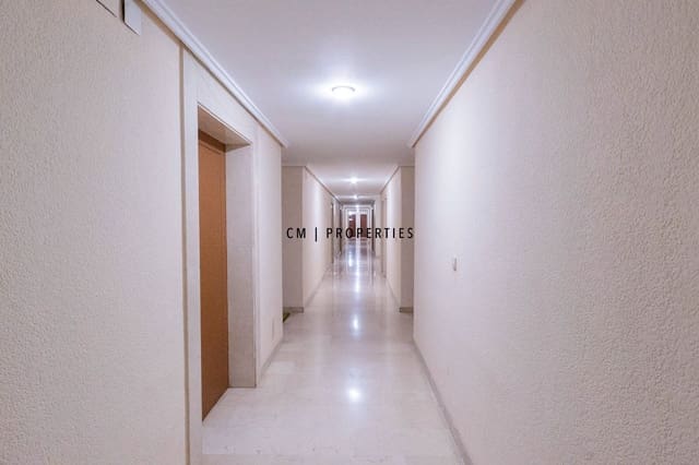 3 quarto Apartamento para arrendar em El Pla del Real, Valência cidade - 1 700 € (Ref: 9877115)