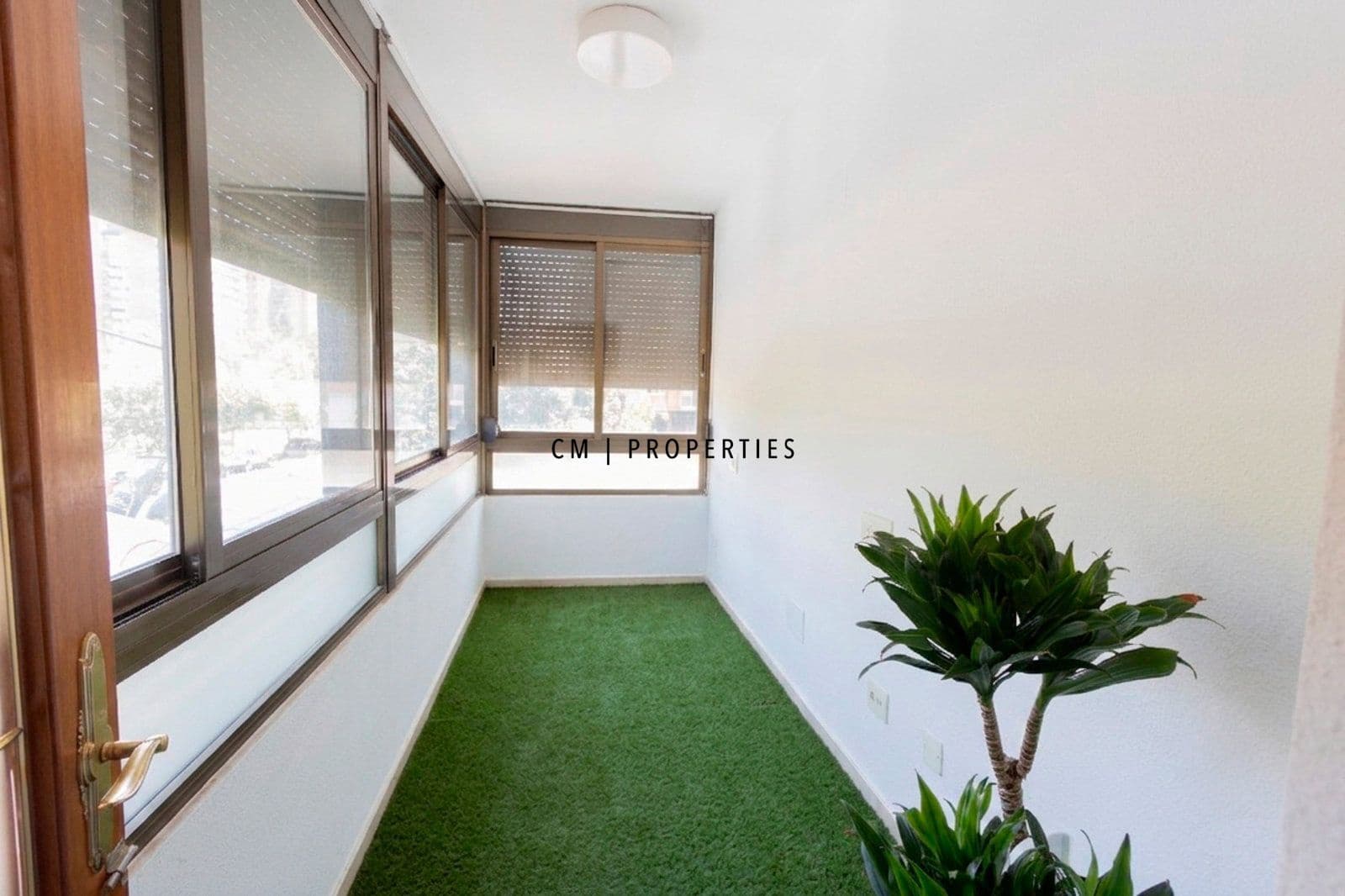 3 bedroom Flat for rent in Valencia city - € 1,600 (Ref: 9877115)