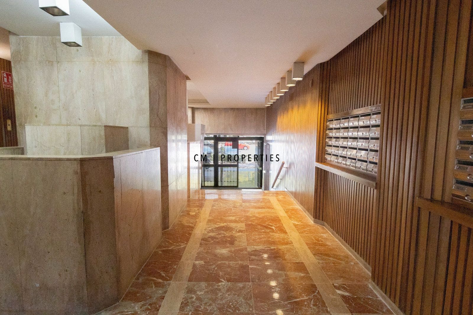 3 bedroom Flat for rent in Valencia city - € 1,600 (Ref: 9877115)