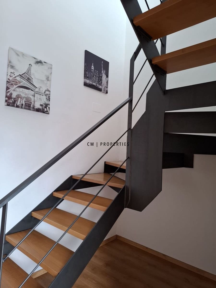 3 bedroom Villa for rent in Chiva with pool garage - € 2,495 (Ref: 9877233)