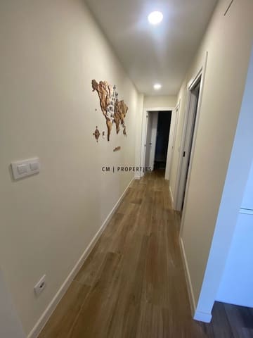 2 soverom Penthouse til leie i Paiporta - € 1 200 (Ref: 9879877)