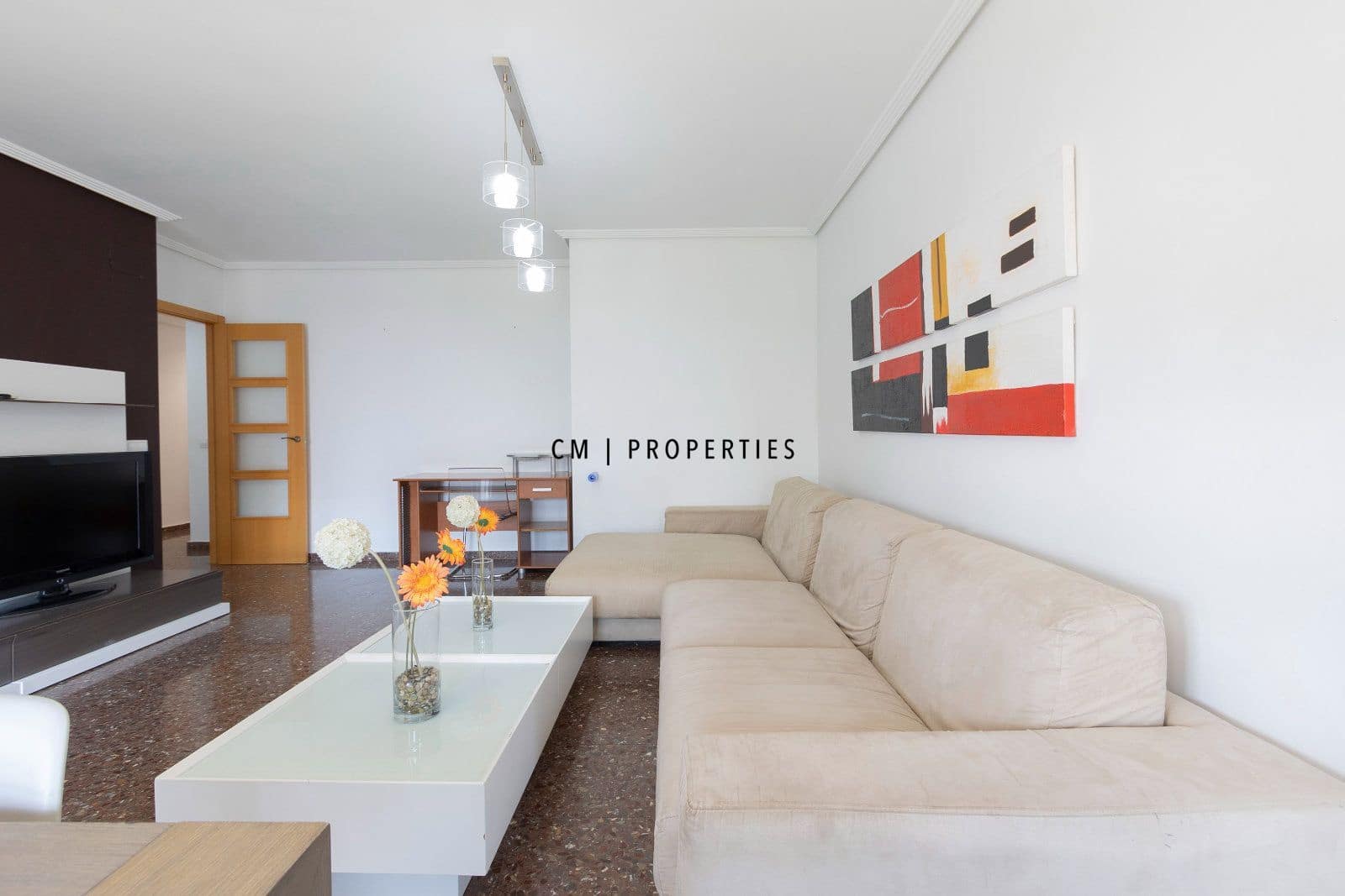 Appartement de 2 chambres à louer à Riba-roja de Turia avec garage - 1 100 € (Ref: 9882597)