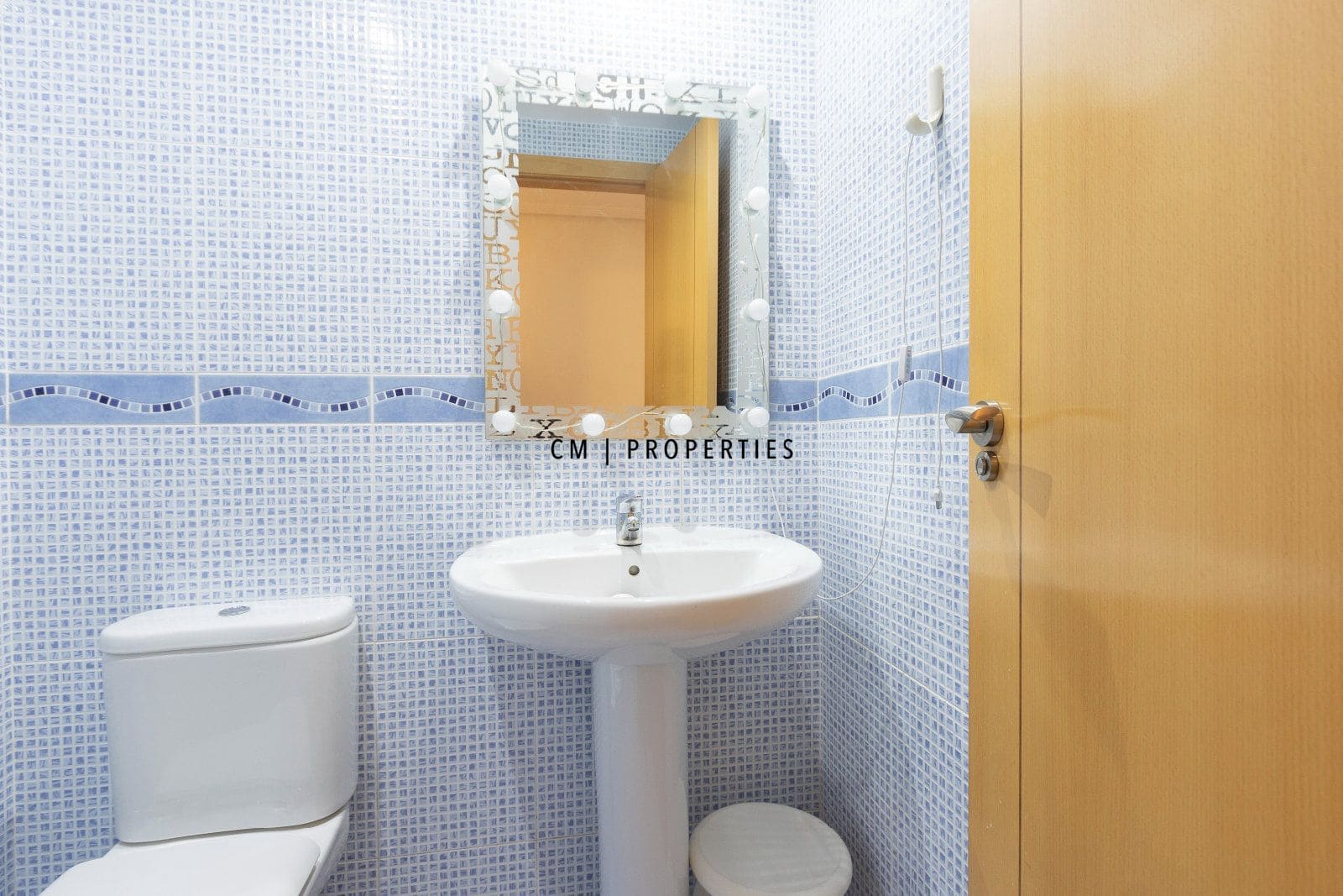 Appartement de 2 chambres à louer à Riba-roja de Turia avec garage - 1 100 € (Ref: 9882597)