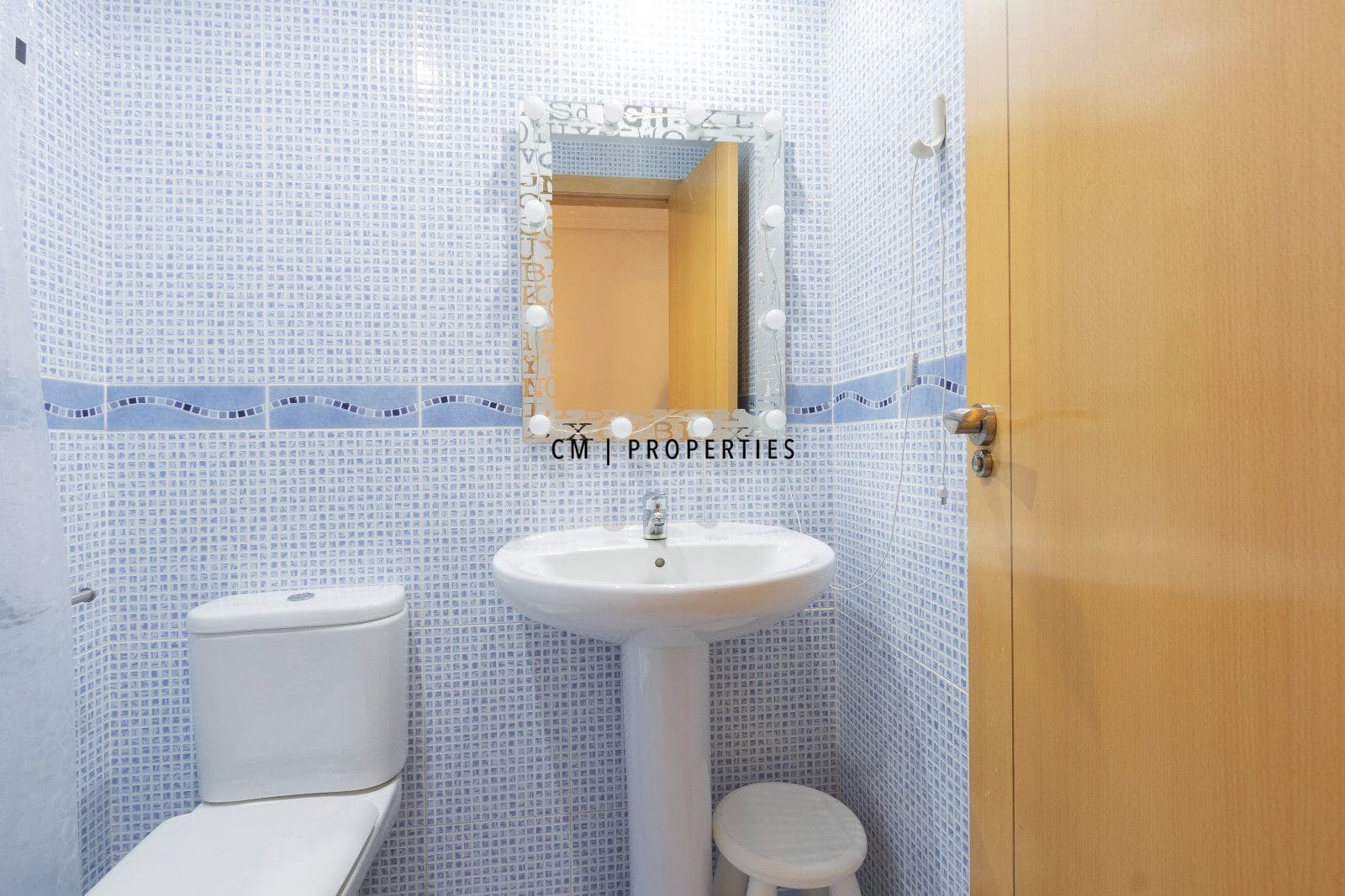 Appartement de 2 chambres à louer à Riba-roja de Turia avec garage - 1 100 € (Ref: 9882597)