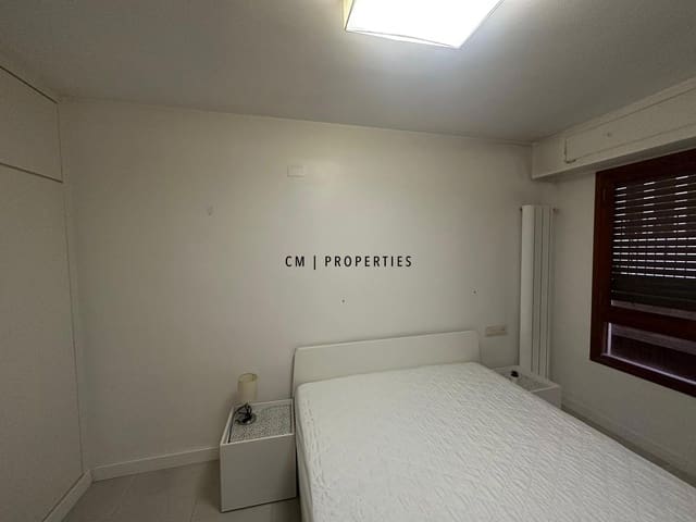 2 sypialnia Mieszkanie do wynajęcia w Miasto Walencja - 1 450 € (Ref: 9883883)