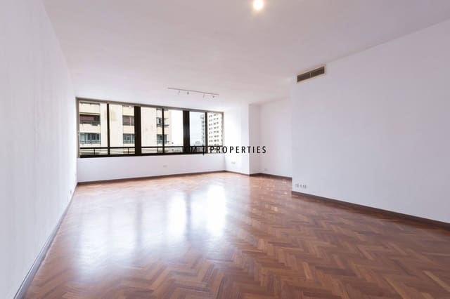 3 slaapkamer Flat te huur in El Pla del Real, Valencia stad met garage - € 2.000 (Ref: 9889284)