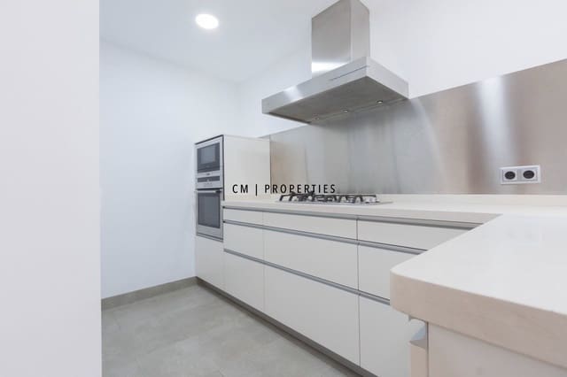 3 slaapkamer Flat te huur in El Pla del Real, Valencia stad met garage - € 2.000 (Ref: 9889284)