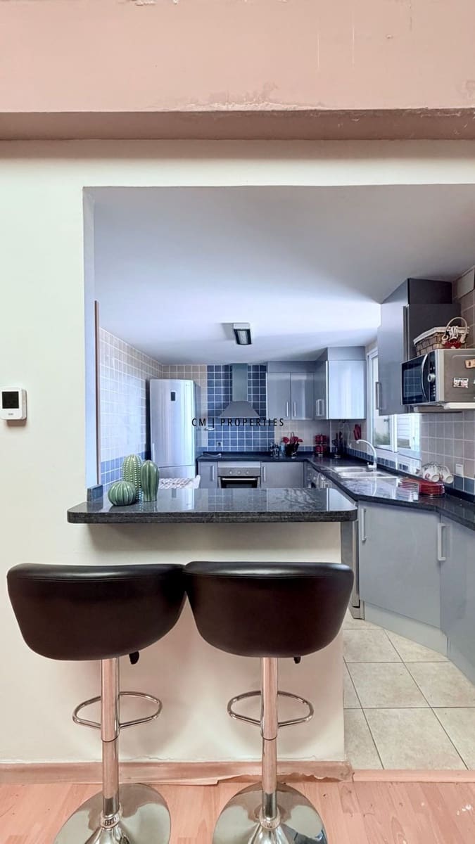 3 sovrum Villa till salu i Torrent med pool garage - 420 000 € (Ref: 9889368)