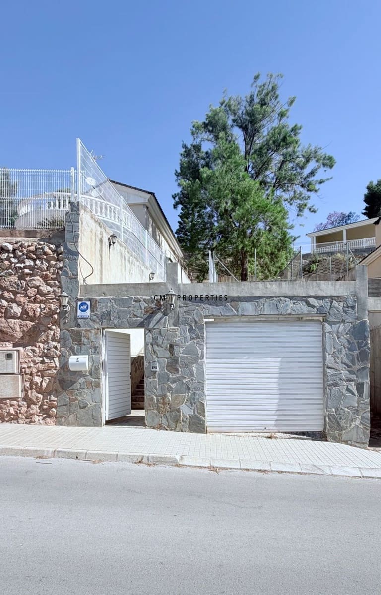 3 sovrum Villa till salu i Torrent med pool garage - 420 000 € (Ref: 9889368)
