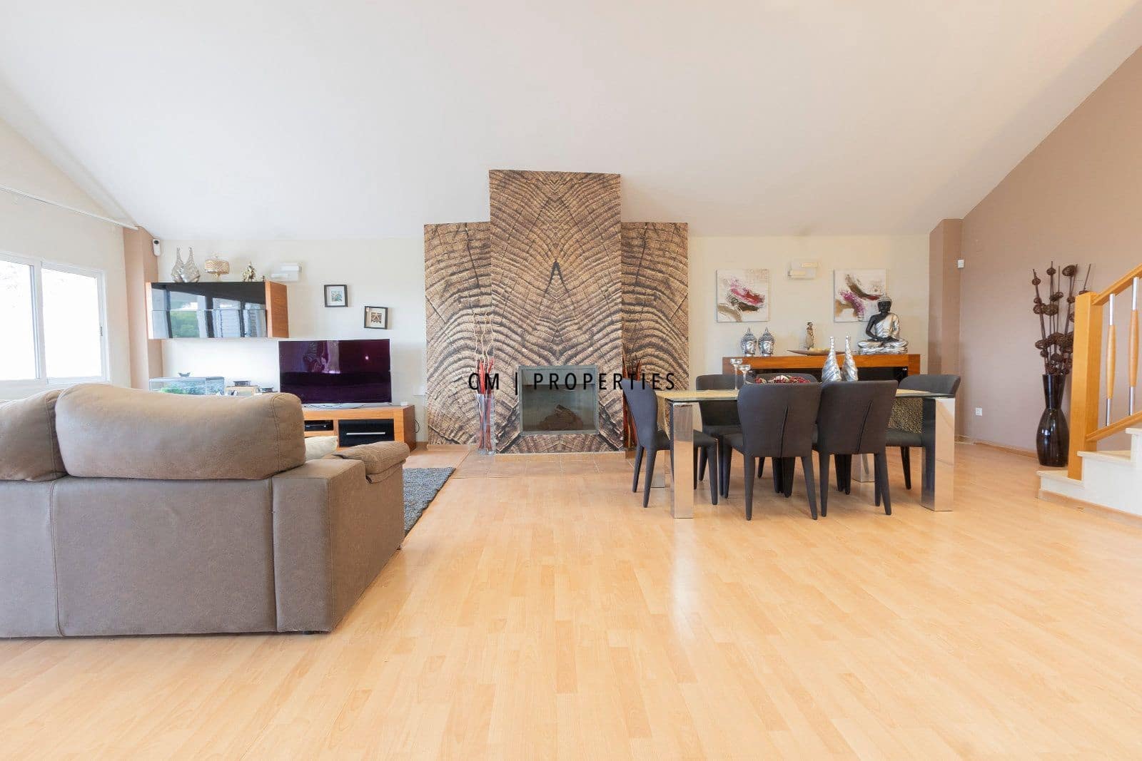 3 bedroom Villa for sale in Torrent with garage - € 420,000 (Ref: 9889368)