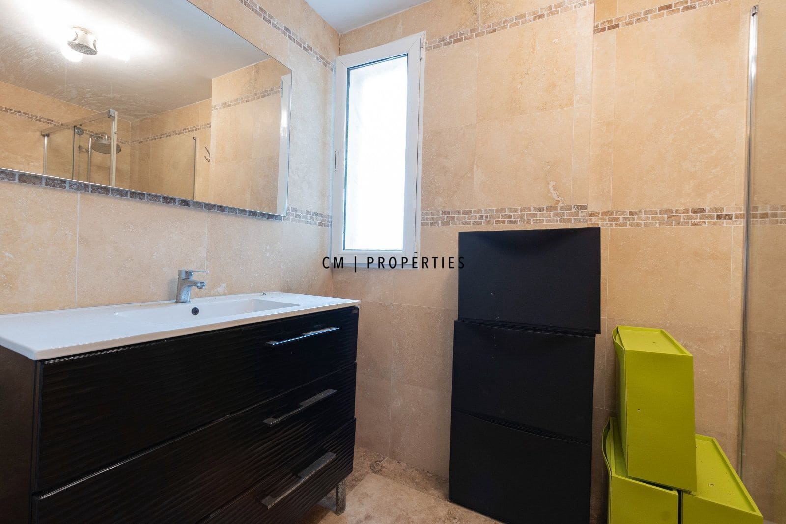 3 bedroom Villa for sale in Torrent with garage - € 420,000 (Ref: 9889368)