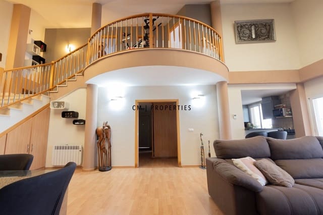3 chambre Villa/Maison à vendre à Torrent avec piscine garage - 420 000 € (Ref: 9889368)