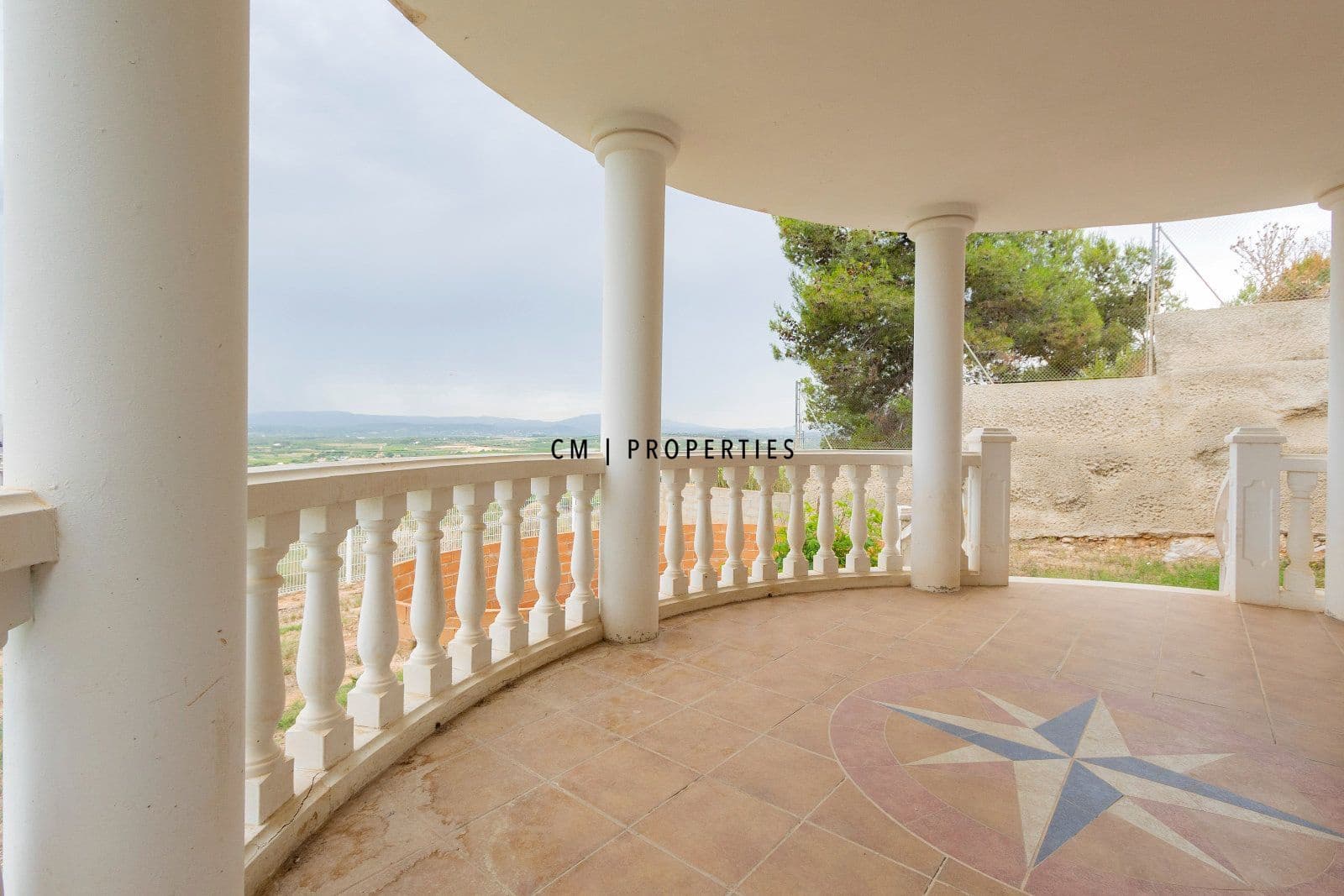 3 bedroom Villa for sale in Torrent with garage - € 420,000 (Ref: 9889368)