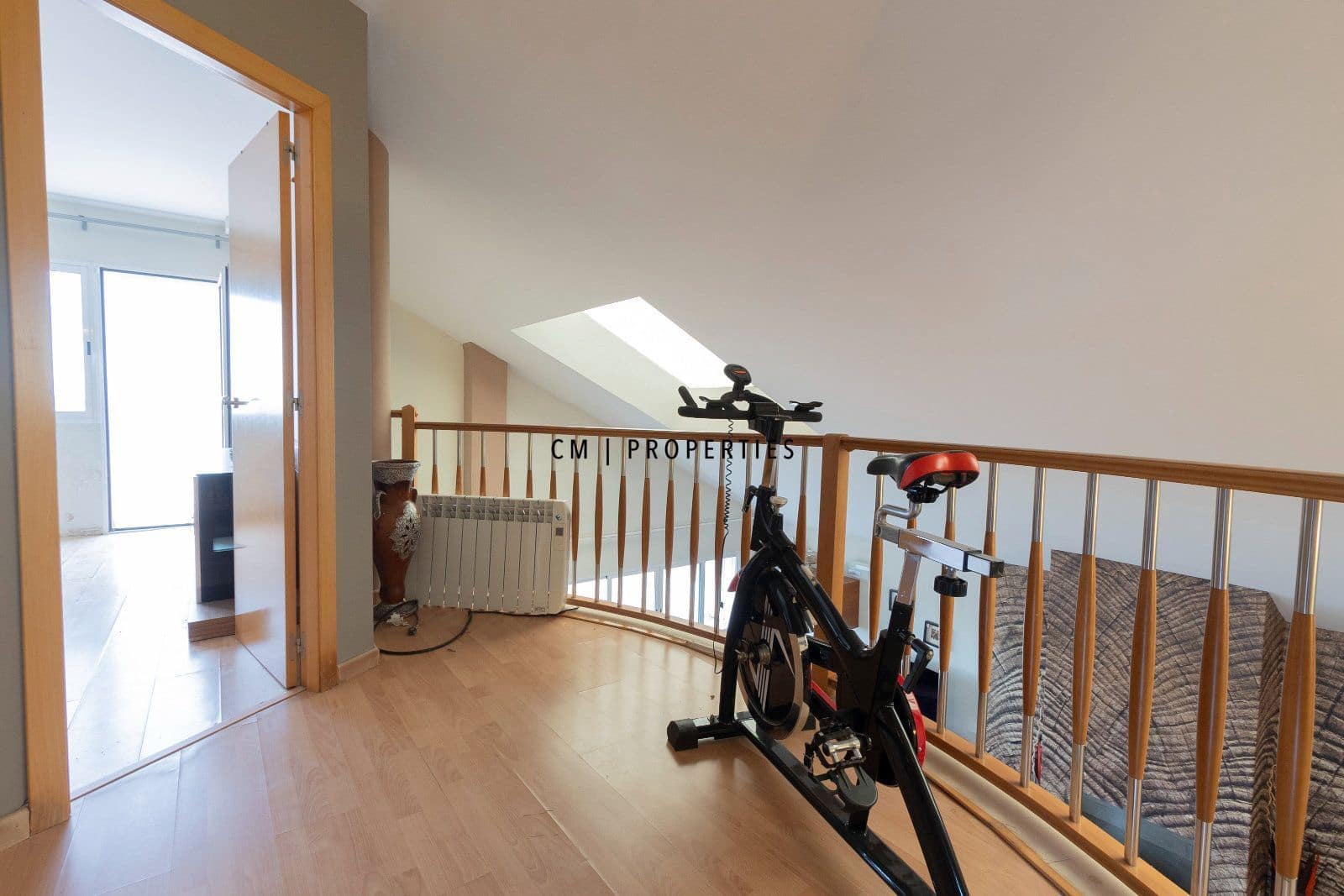 3 bedroom Villa for sale in Torrent with garage - € 420,000 (Ref: 9889368)