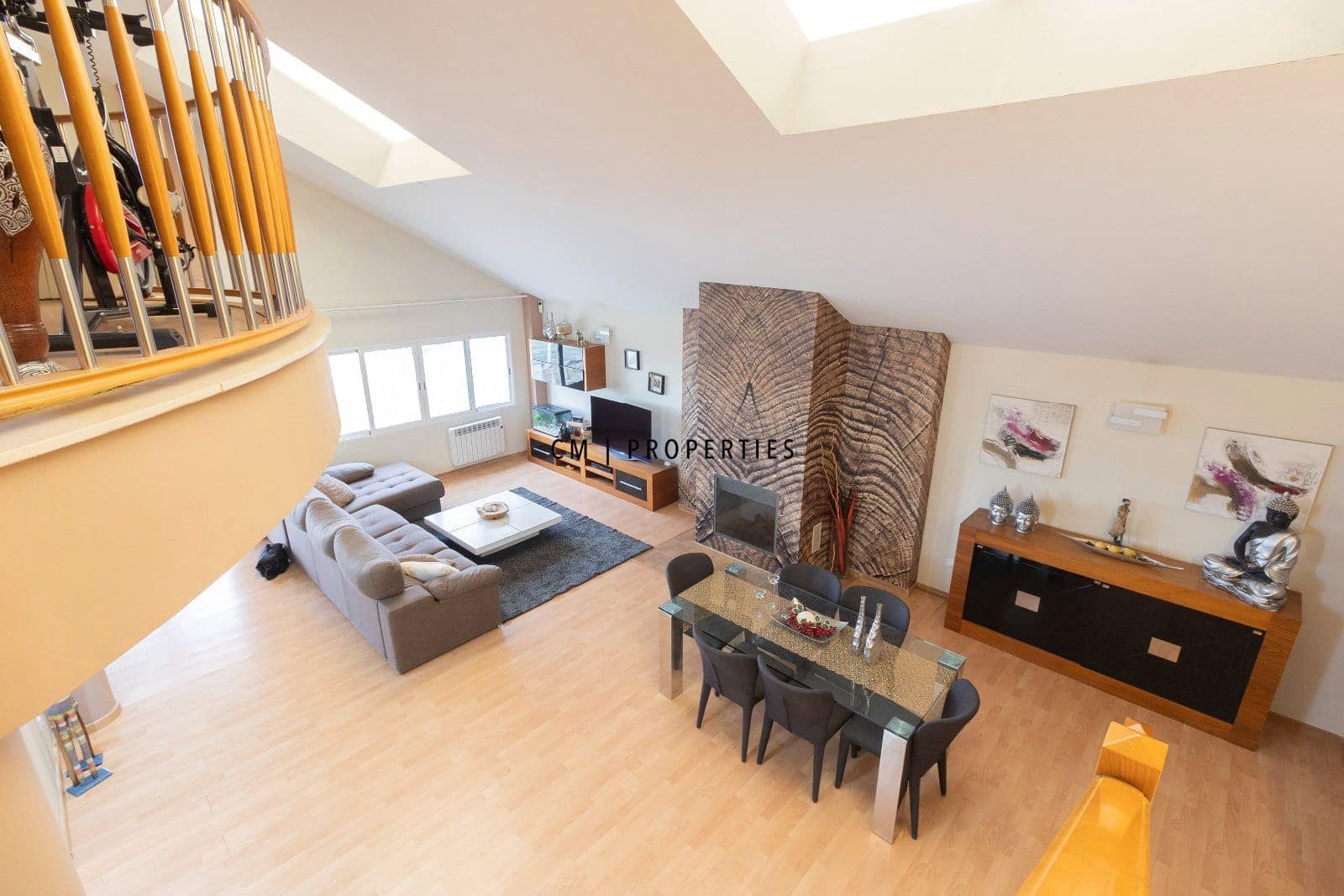 3 bedroom Villa for sale in Torrent with garage - € 420,000 (Ref: 9889368)