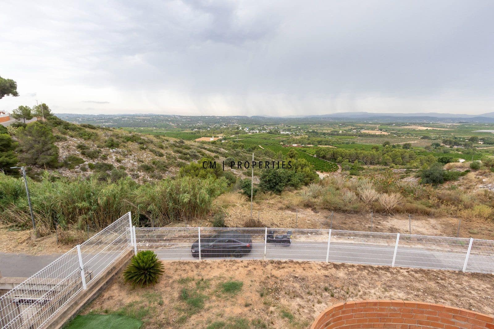 3 bedroom Villa for sale in Torrent with garage - € 420,000 (Ref: 9889368)