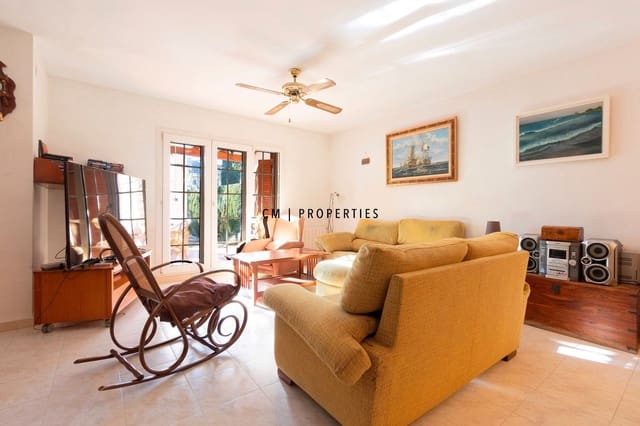 5 bedroom Townhouse for rent in La Cañada, Paterna with pool garage - € 2,700 (Ref: 9889437)