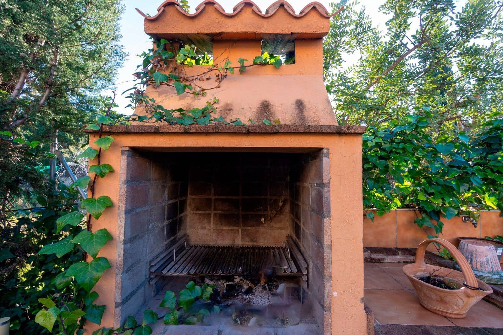 5 bedroom Townhouse for rent in La Canada with pool garage - € 2,700 (Ref: 9889437)