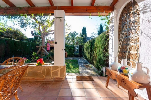 5 bedroom Townhouse for rent in La Cañada, Paterna with pool garage - € 2,700 (Ref: 9889437)