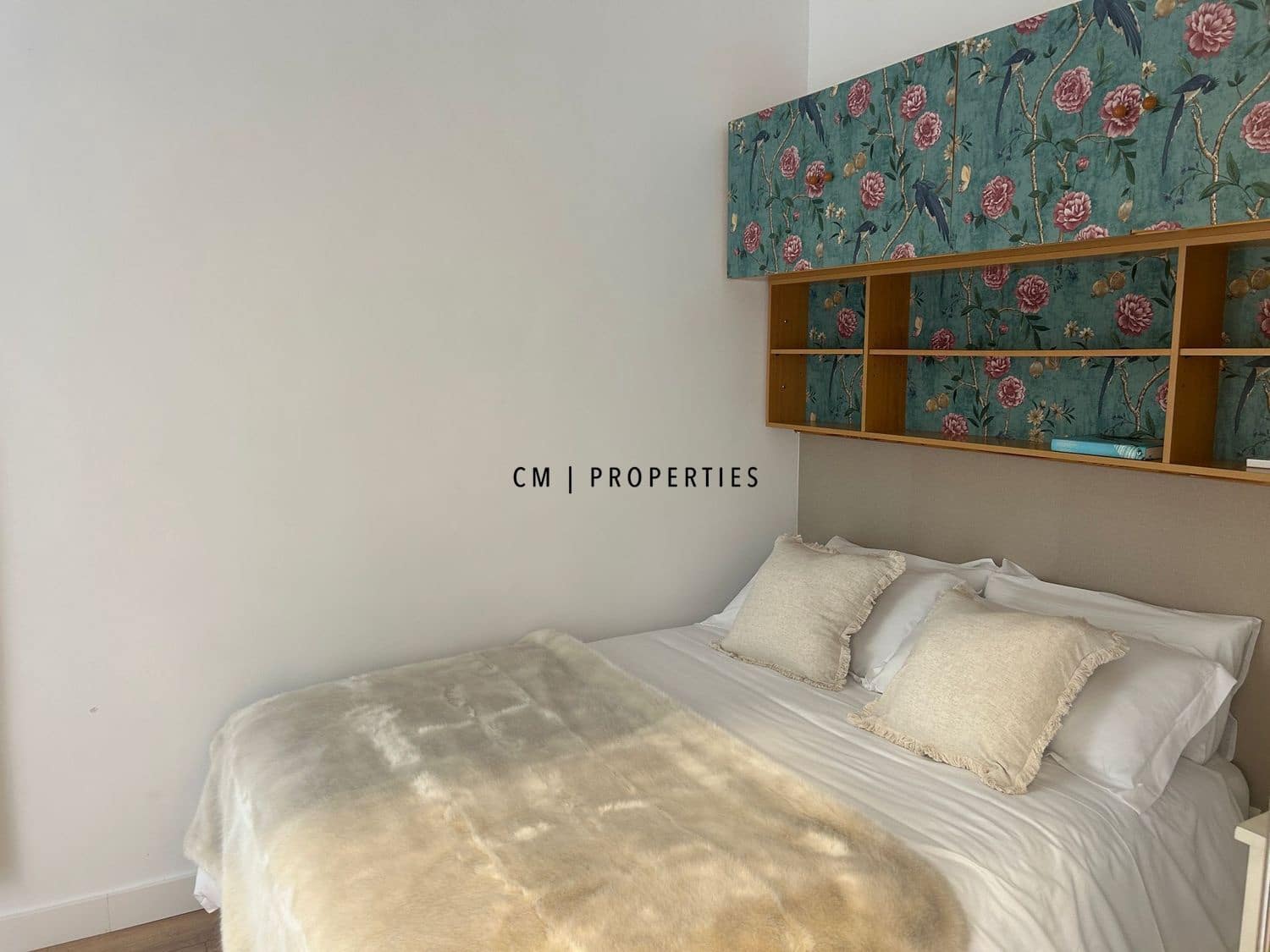 Appartement de 3 chambres à louer à Valence ville - 2 500 € (Ref: 9891476)